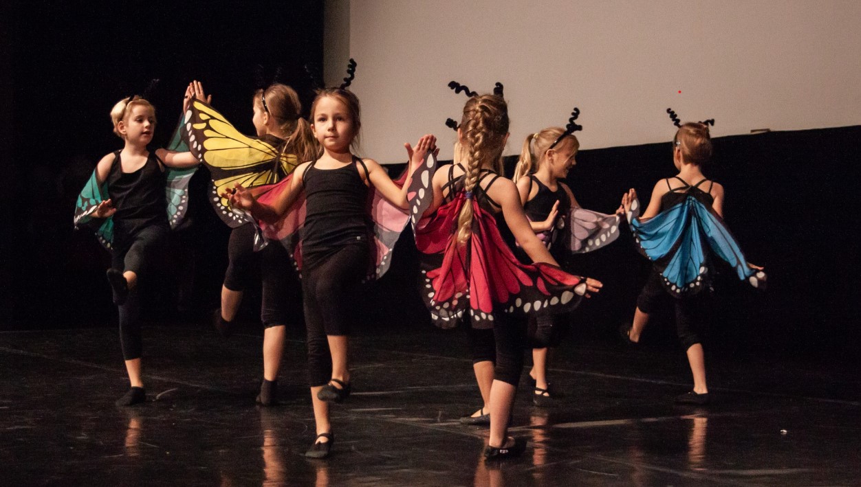BABY-DANCE-1.jpg